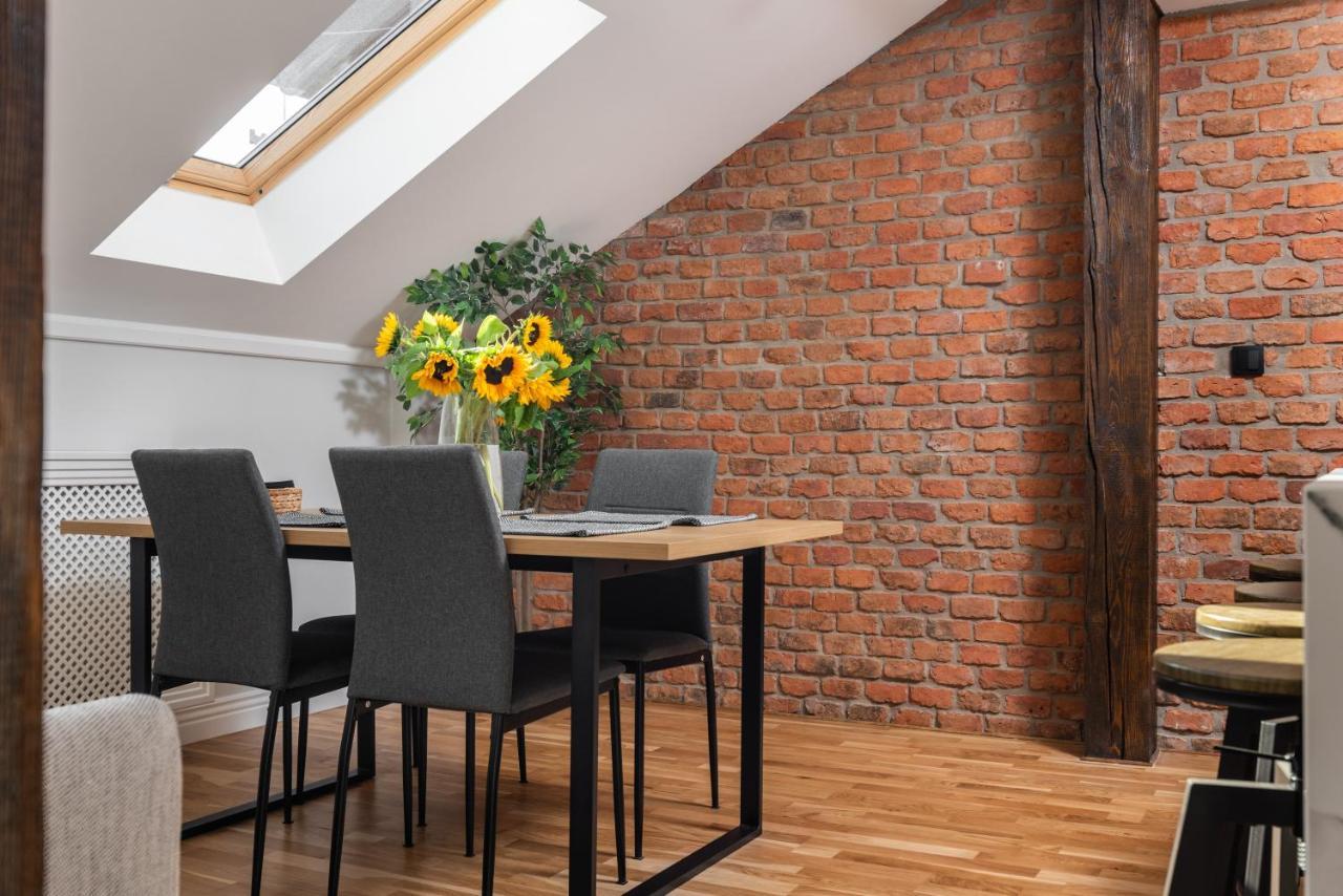 Riverside Premium Class Apartment - By Upstairs كراكوفيا المظهر الخارجي الصورة