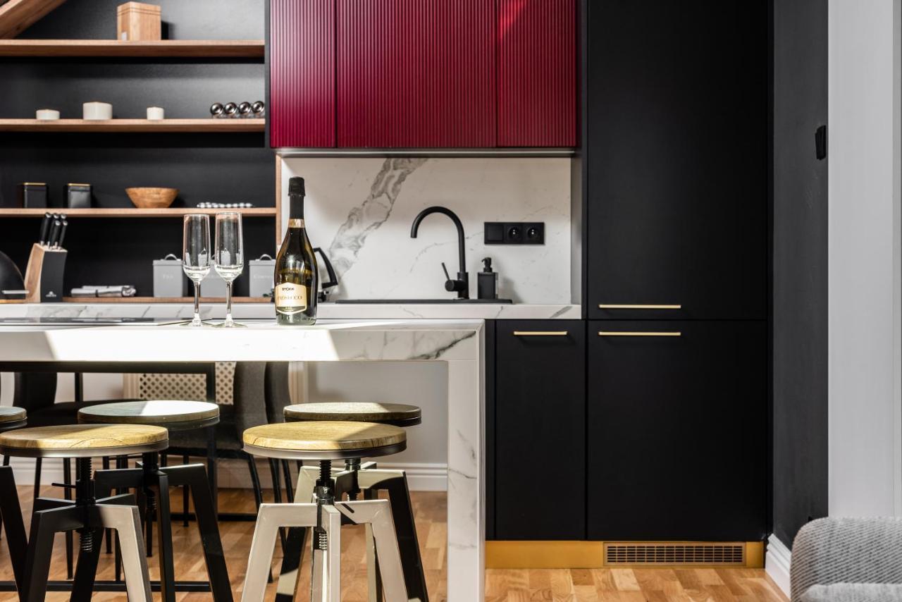 Riverside Premium Class Apartment - By Upstairs كراكوفيا المظهر الخارجي الصورة