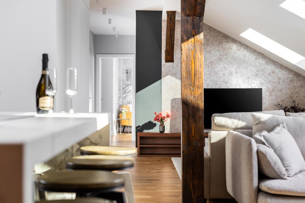 Riverside Premium Class Apartment - By Upstairs كراكوفيا المظهر الخارجي الصورة